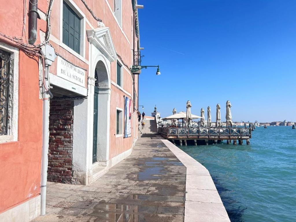 Guggenheim Luxury Suites By Bricola Apartments Venedig Eksteriør billede